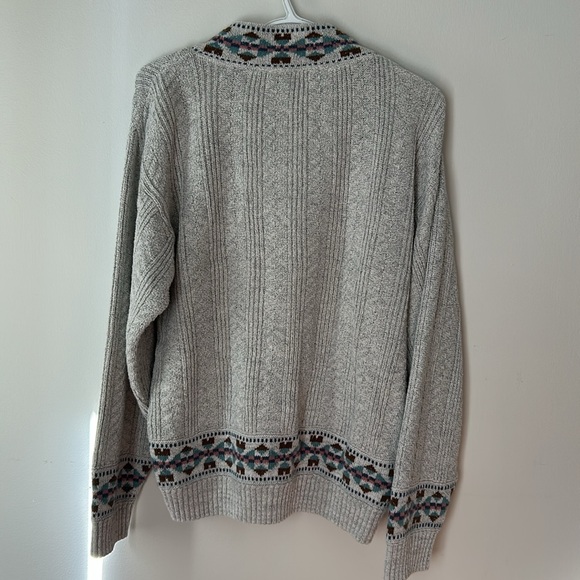 Shelby Select Vintage Sweater - Picture 3 of 3